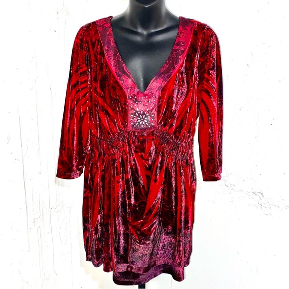 Apt. 9 Velvet Red & Black Blouse Size 1X - Picture 1 of 8
